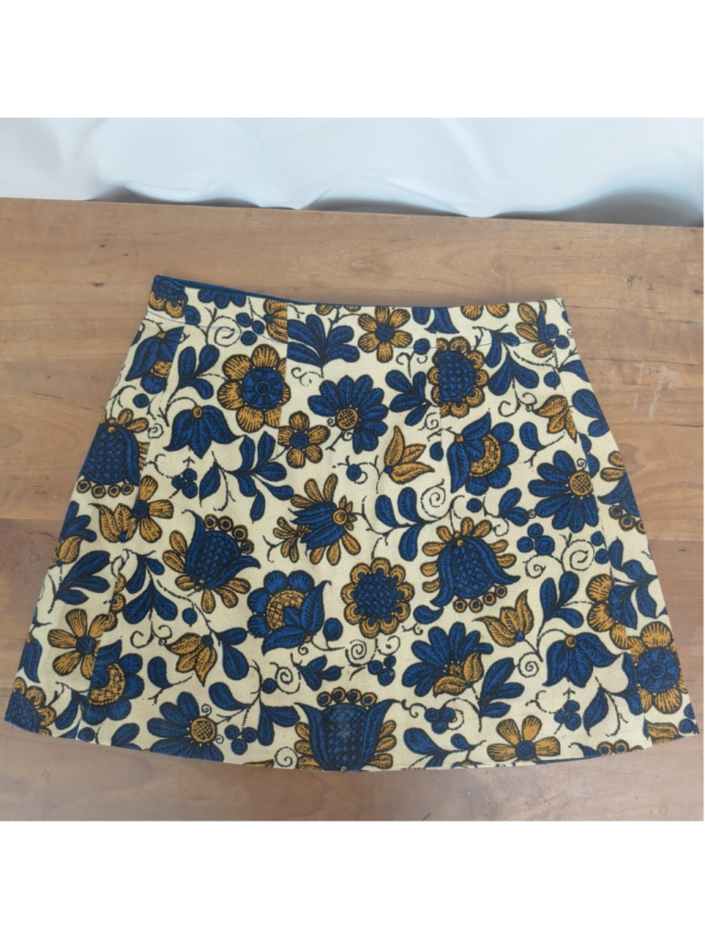 Ladies' Vintage handmade Floral Pattern Mini Skirt